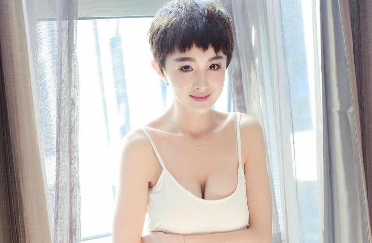 另类极品的争议与审美边界